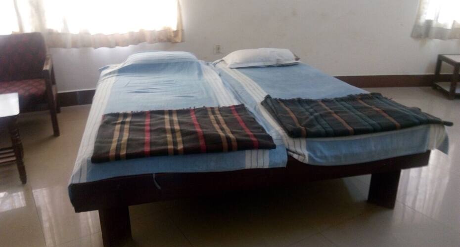 Hotel Tara Plaza, Haveri 4